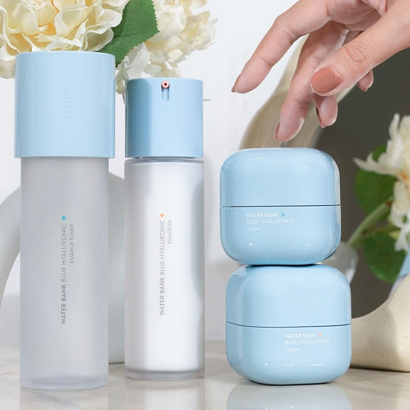 Water Bank Blue Hyaluronic Essence Toner - koreanblossom