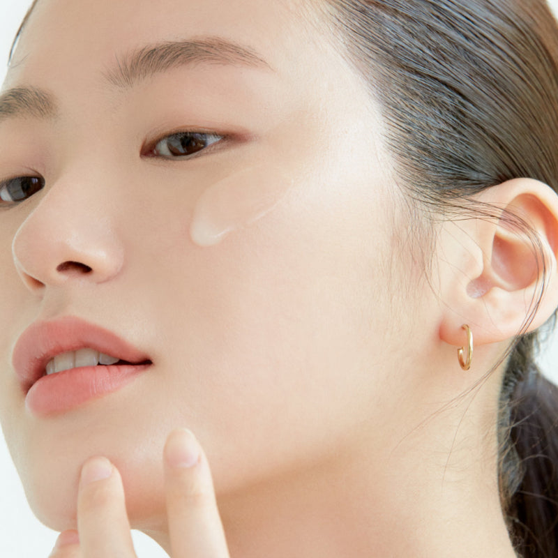 Dark Spot Correcting Glow Serum - koreanblossom