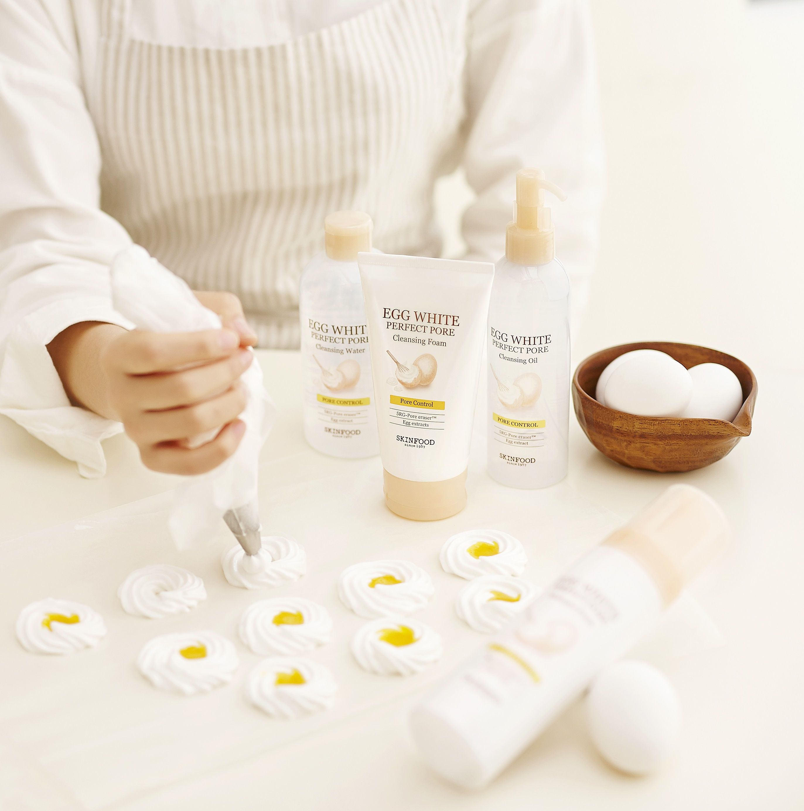 Egg White Perfect Pore Cleansing Foam - koreanblossom